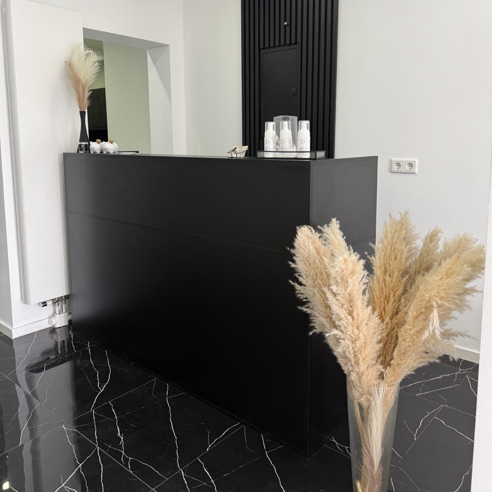 Empfangsbereich im Studio von Beauty & Skin by Jessi